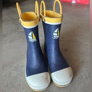 Kids rain boots